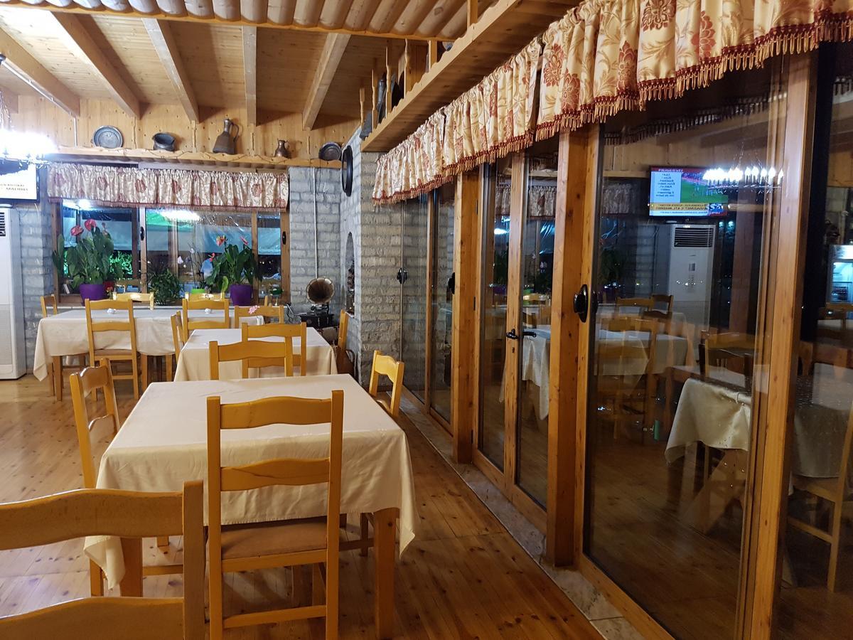 Hotel Shpija E Gjyshit Shkodra Kültér fotó