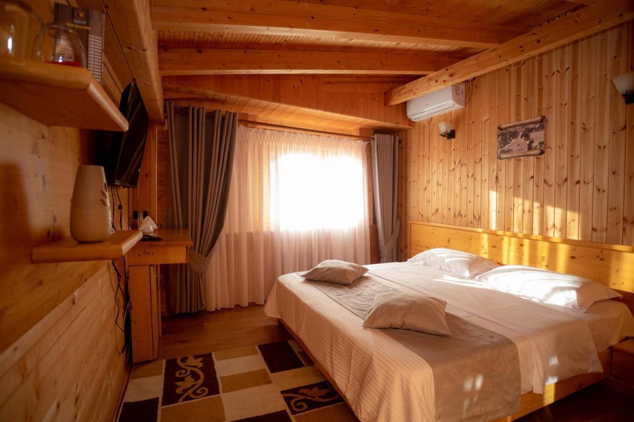 Hotel Shpija E Gjyshit Shkodra Kültér fotó