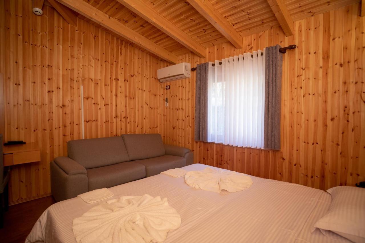 Hotel Shpija E Gjyshit Shkodra Kültér fotó